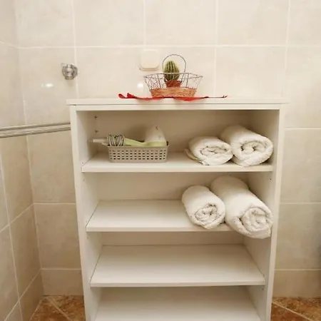 Lena Brac Appartement